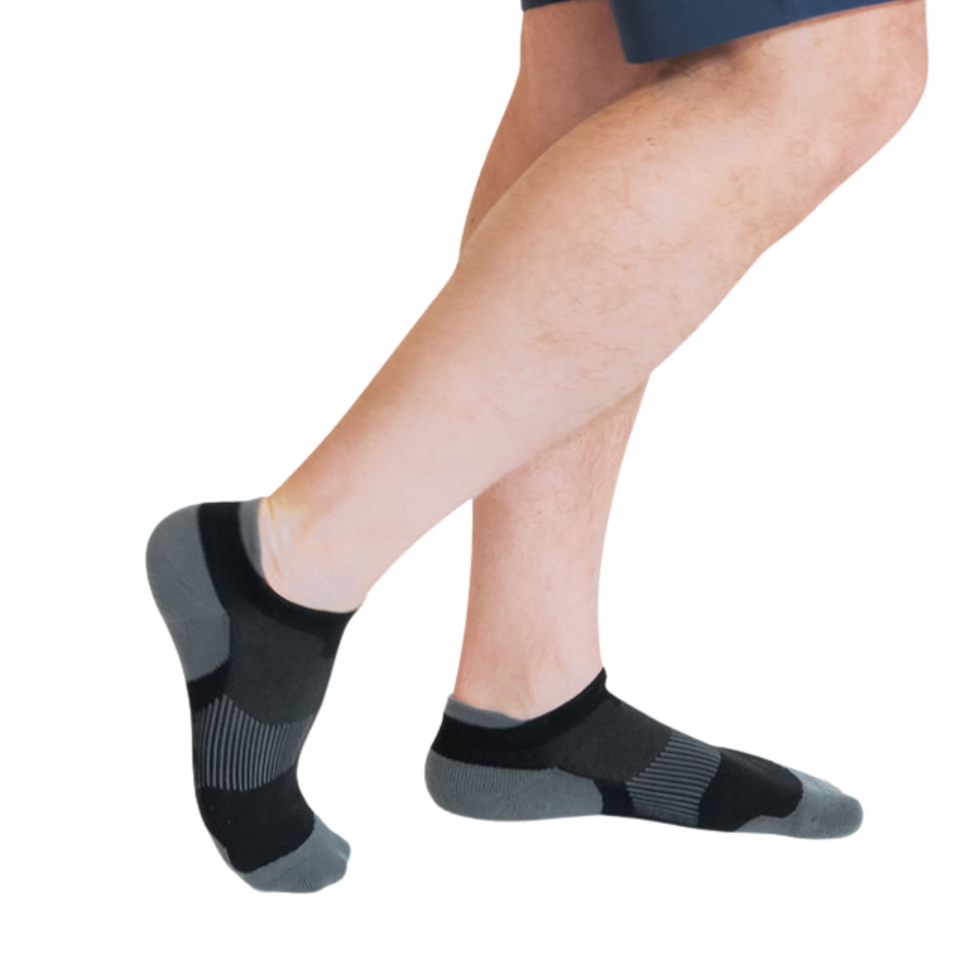 White socks to prevent athlete’s foot – breathable, sweat-resistant antifungal socks for daily wear.