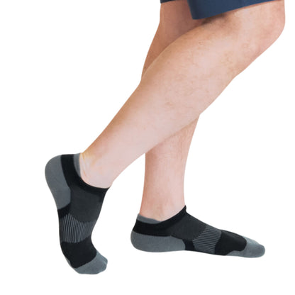 White socks to prevent athlete’s foot – breathable, sweat-resistant antifungal socks for daily wear.
